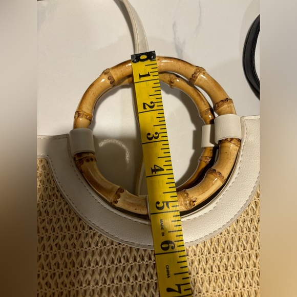 Like  Dreams vegan handbag/ vegan  leather black backpack. - Picture 8 of 15